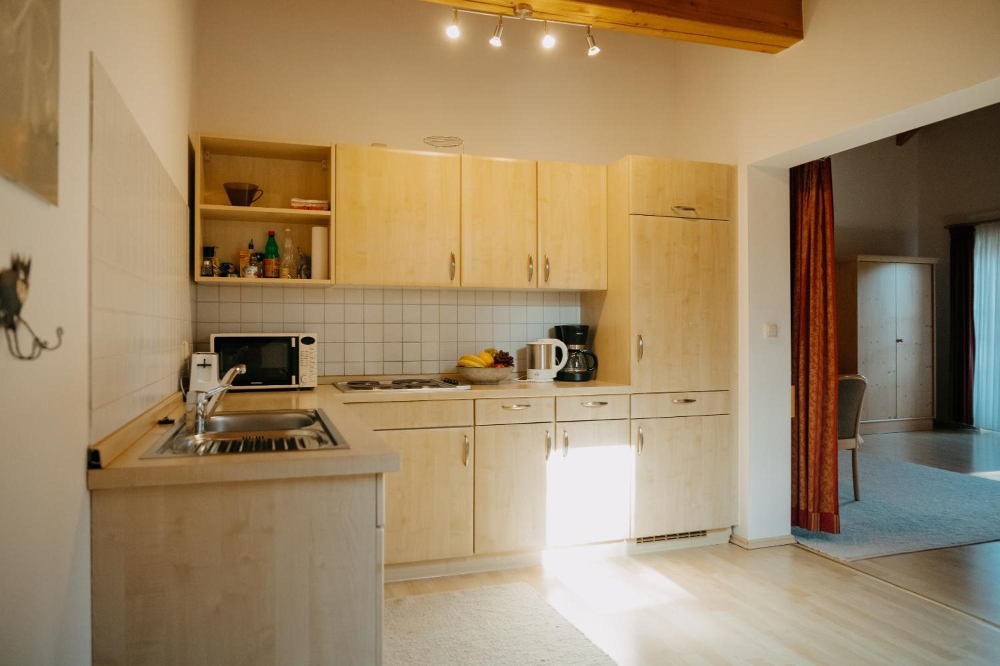 Gaestehaus Edhof Apartment Allmunzen